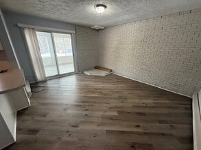 2193 Edison St NW in Uniontown, OH - Building Photo - Building Photo