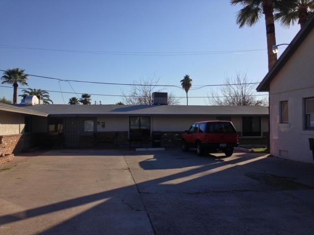 521 W Highland Ave in Phoenix, AZ - Foto de edificio - Building Photo