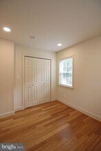 5609 5th St S in Arlington, VA - Foto de edificio - Building Photo