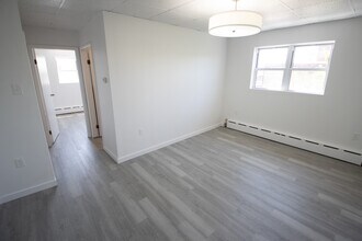 2848 S 11th St, Unit 2 in Philadelphia, PA - Building Photo - Building Photo