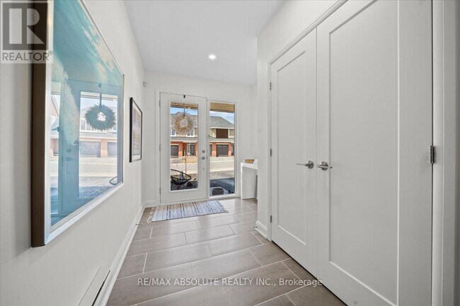 117 Boundstone Way in Ottawa, ON - Building Photo - Building Photo