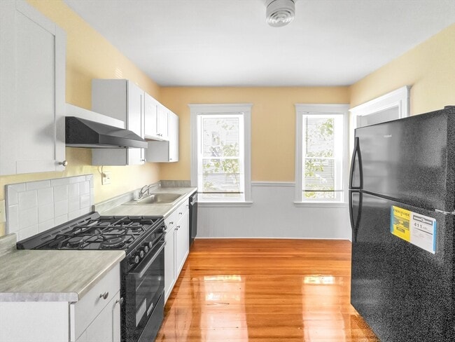property at 11 Tower St