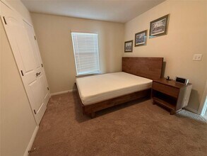 233 Hobby St in Georgetown, TX - Building Photo - Building Photo