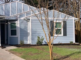 1006 W Leland Ave in McKinney, TX - Building Photo