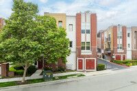 Village Walk in Claremont, CA - Foto de edificio - Building Photo