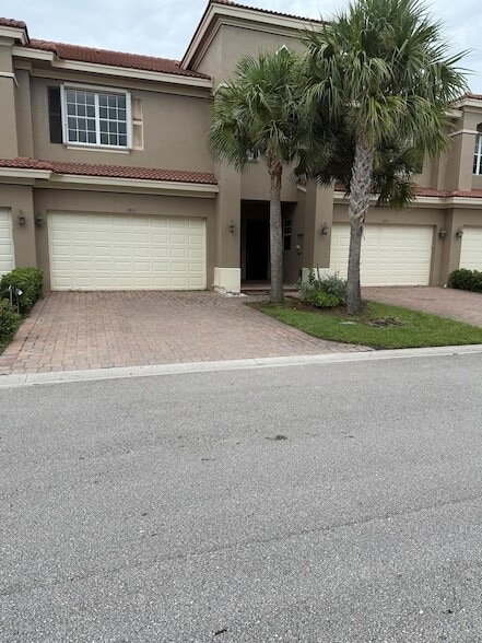 2891 Cedar Dunes Dr in Port St. Lucie, FL - Building Photo - Building Photo