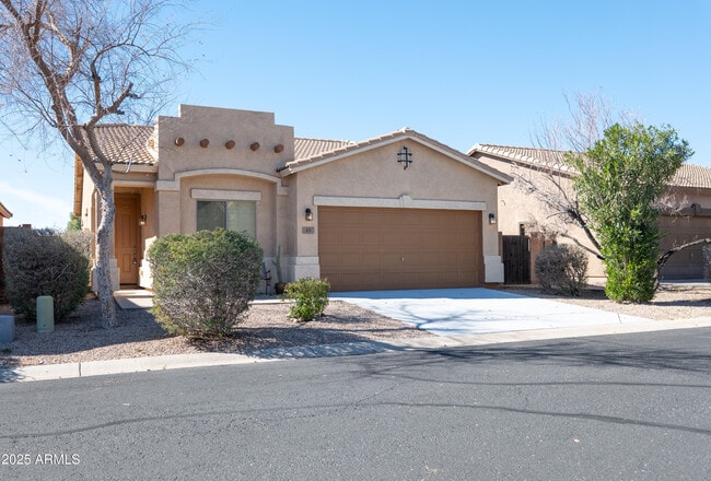 900 W Broadway Ave in Apache Junction, AZ - Building Photo - Building Photo