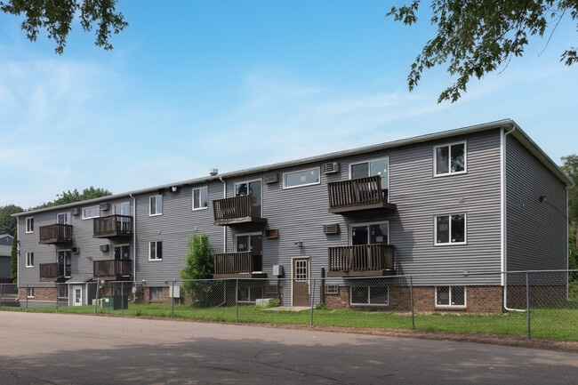 Evergreen South Apartments in Kalamazoo, MI - Foto de edificio - Building Photo