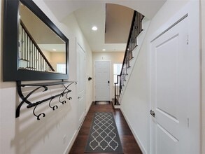 1842 Parana Dr in Houston, TX - Building Photo - Building Photo