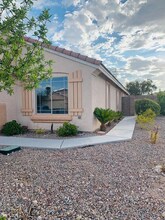10911 Vallerosa St in Las Vegas, NV - Building Photo - Building Photo