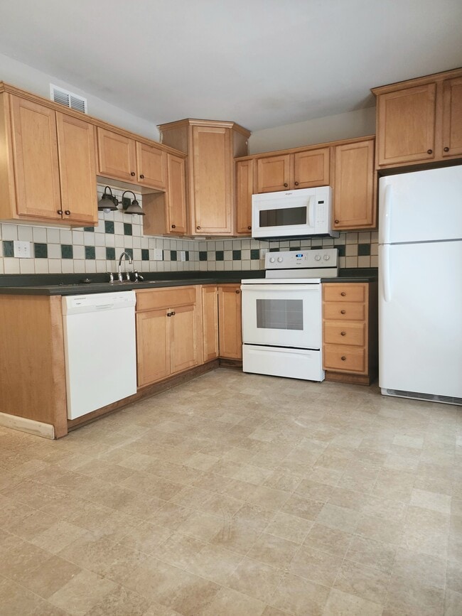 4285 Burnett Walk in St. Louis, MO - Building Photo - Building Photo