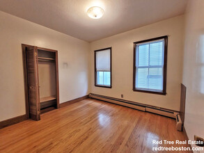 168 Elm St, Unit 1 in Cambridge, MA - Building Photo - Building Photo