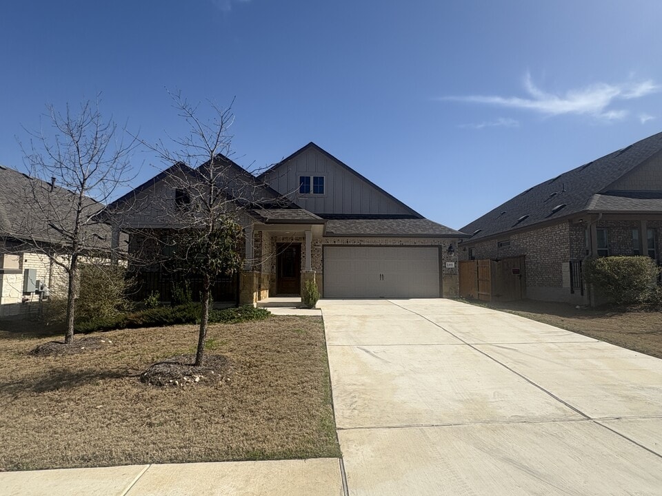 189 Painted Creek Wy in Niederwald, TX - Building Photo