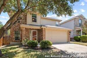 4030 Bear Oak Path in San Antonio, TX - Building Photo