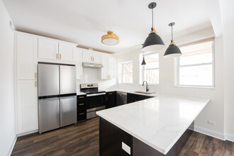 1044 Asbury Ave, Unit 2N in Evanston, IL - Building Photo - Building Photo