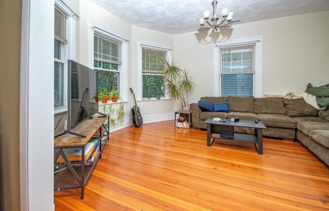 property at 21 Edison Green