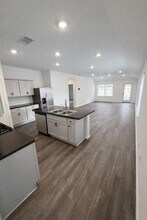 6059 Canyon Dawn Dr in Spring, TX - Building Photo - Building Photo