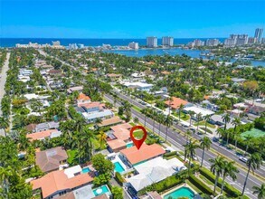 1045 Hollywood Blvd in Hollywood, FL - Building Photo - Building Photo