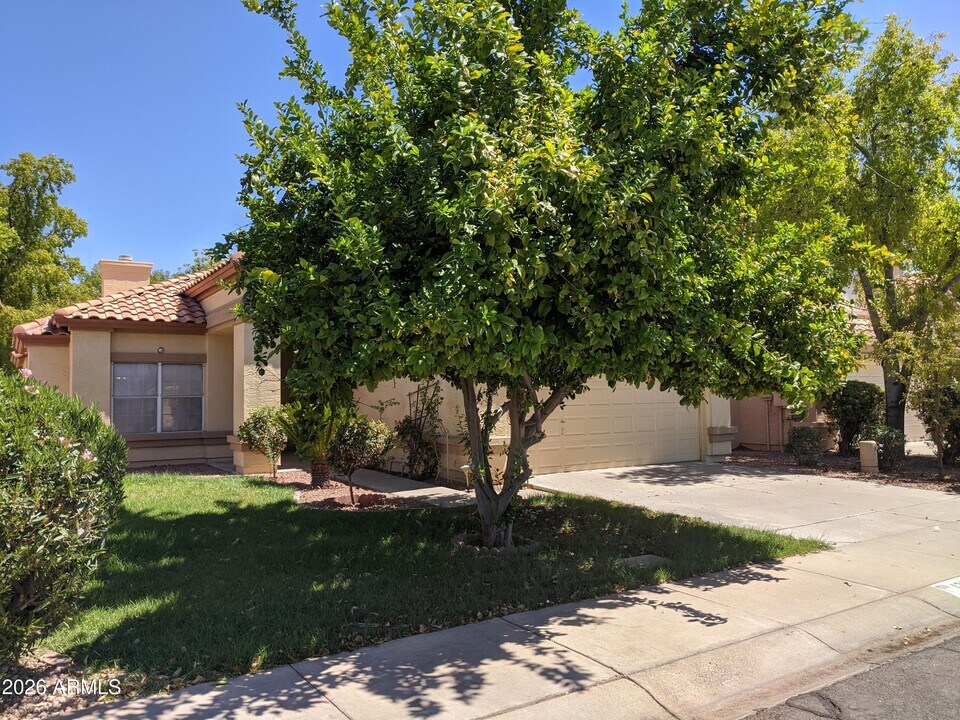 1321 N Jamaica Way in Gilbert, AZ - Building Photo