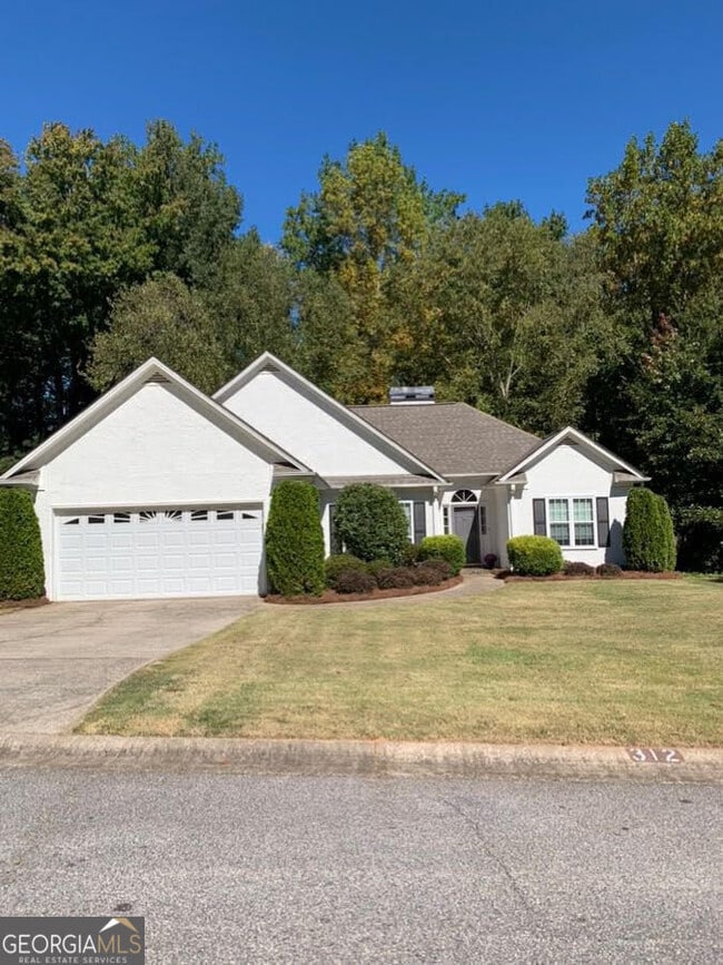 property at 312 Vendella Cir