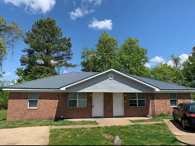 property at 34-36-36 Lennon Cove