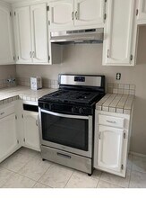 5524 Las Virgenes Rd in Calabasas, CA - Building Photo - Building Photo
