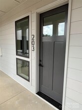 19546 Greentree Way in Cornelius, NC - Building Photo - Building Photo