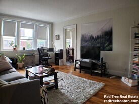 2045 Commonwealth Ave, Unit 43 in Boston, MA - Building Photo
