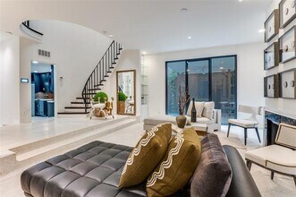 3717 Prescott Ave in Dallas, TX - Building Photo - Building Photo