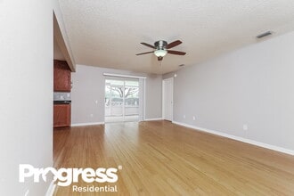 12420 Dawn Vista Dr in Riverview, FL - Building Photo - Building Photo