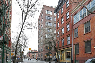 59 Bedford St in New York, NY - Foto de edificio - Building Photo