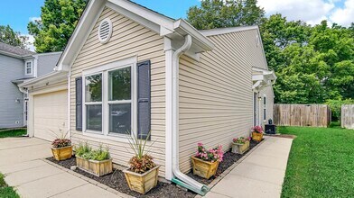 4447 Connaught Dr E in Plainfield, IN - Building Photo - Building Photo