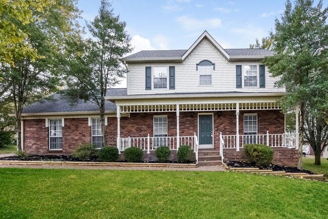 property at 5105 Roxborough Dr