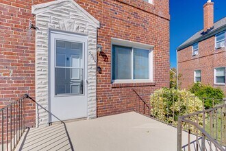 5570 Channing Rd in Baltimore, MD - Building Photo - Building Photo