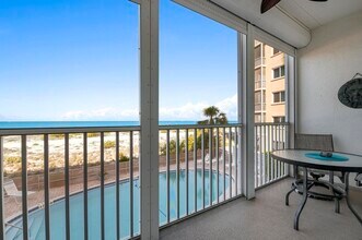 333 The Esplanade N, Unit 205 - Venice Beach Condo in Venice, FL - Building Photo - Building Photo