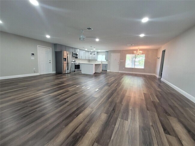 10481 Montpelier Cir in Orlando, FL - Building Photo - Building Photo