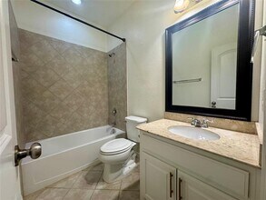 9304 Moon River Dr in Arlington, TX - Building Photo - Building Photo