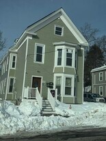 11 10th Ave, Unit Unit #2 in Haverhill, MA - Building Photo