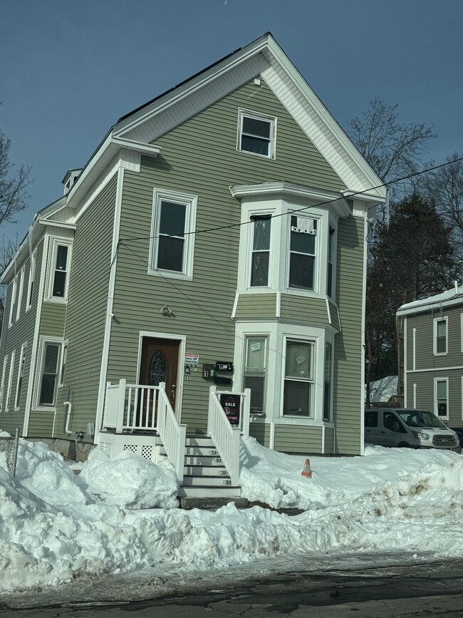 11 10th Ave, Unit #2