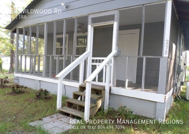 250 Wildwood Rd in Colonial Beach, VA - Building Photo - Building Photo