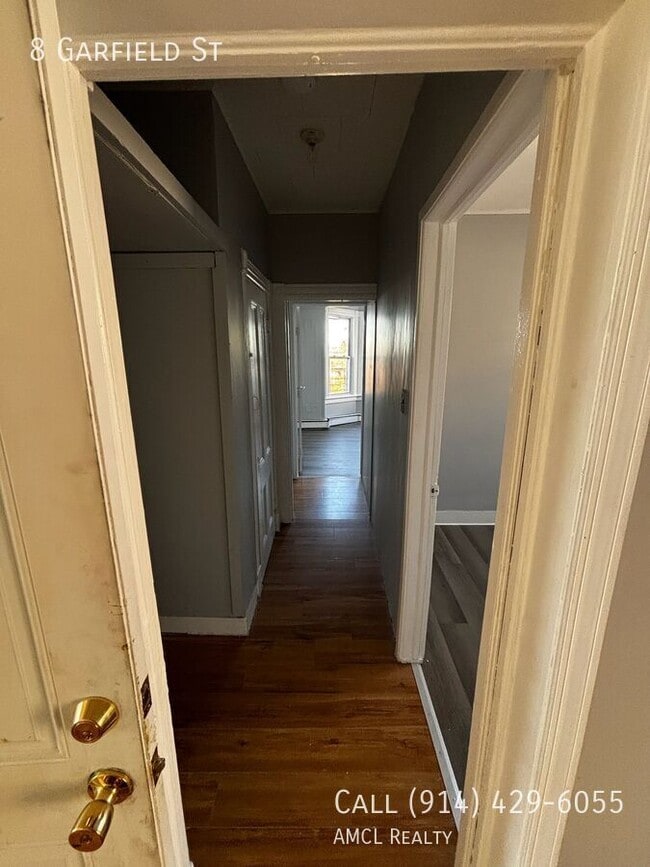 property at 8 Garfield St