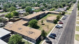 Park Place in Canyon, TX - Building Photo