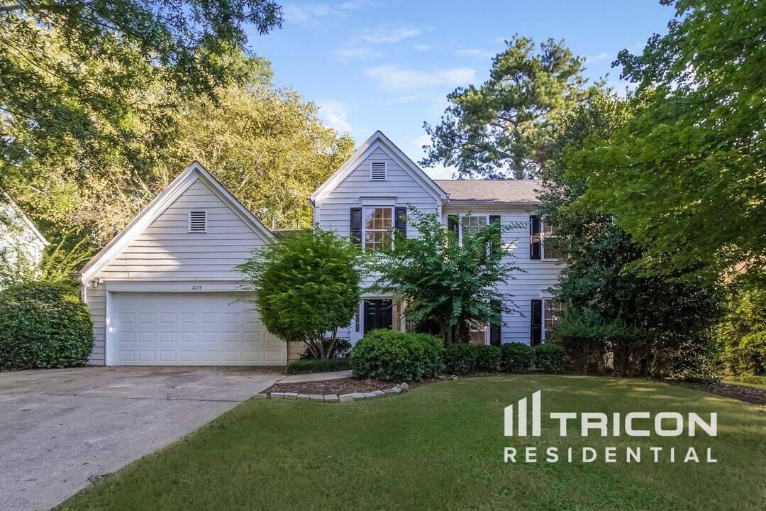 2654 Marleigh Farm Rd NW in Kennesaw, GA - Building Photo