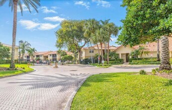 1263 SW 46th Ave, Unit 2103 in Pompano Beach, FL - Foto de edificio - Building Photo