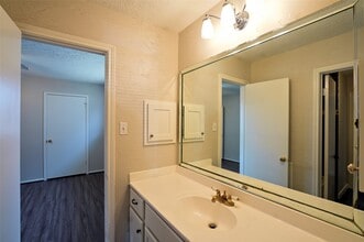 11203 Verlaine Dr in Houston, TX - Building Photo - Building Photo