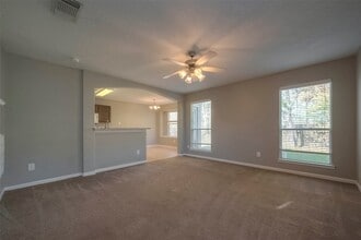 5437 N Buffalo Cir in Willis, TX - Building Photo - Building Photo