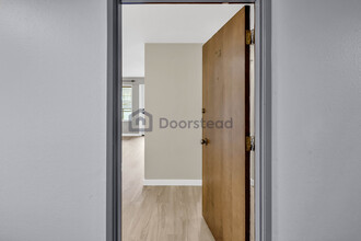 7021 Sand Point Way NE, Unit B213 in Seattle, WA - Building Photo - Building Photo