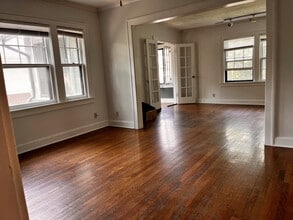 5035 Walnut St, Unit 5035 Walnut in Kansas City, MO - Building Photo - Building Photo