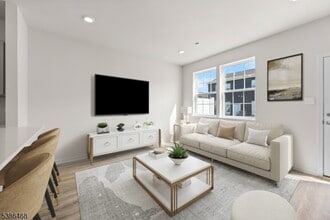 76 Alexander Wy in Mount Holly, NJ - Building Photo - Building Photo