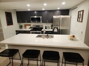 12325 NW 11th Ct in Pembroke Pines, FL - Building Photo - Building Photo